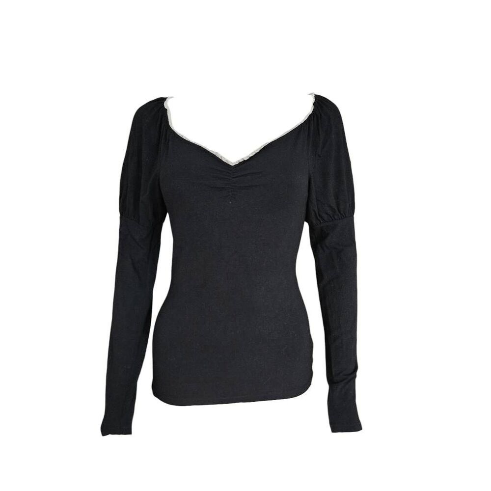 goth fitted lace-trim blouse